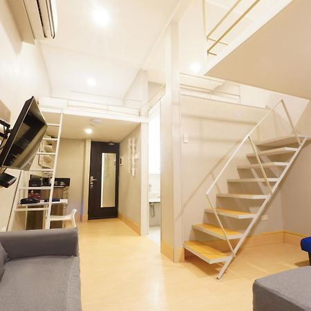 Selah Pods Hotel Manila Pasay Eksteriør bilde