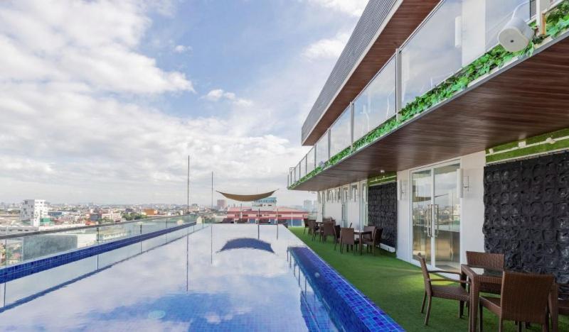 Selah Pods Hotel Manila Pasay Eksteriør bilde