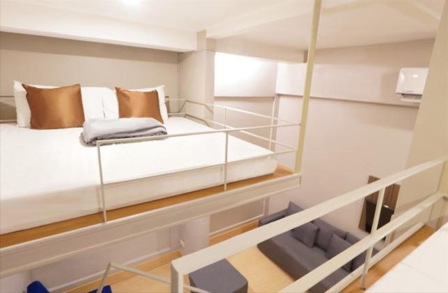 Selah Pods Hotel Manila Pasay Eksteriør bilde