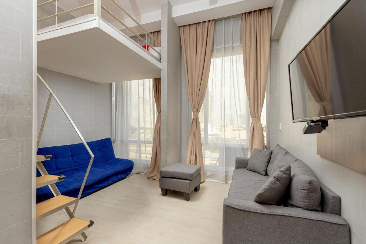 Selah Pods Hotel Manila Pasay Eksteriør bilde